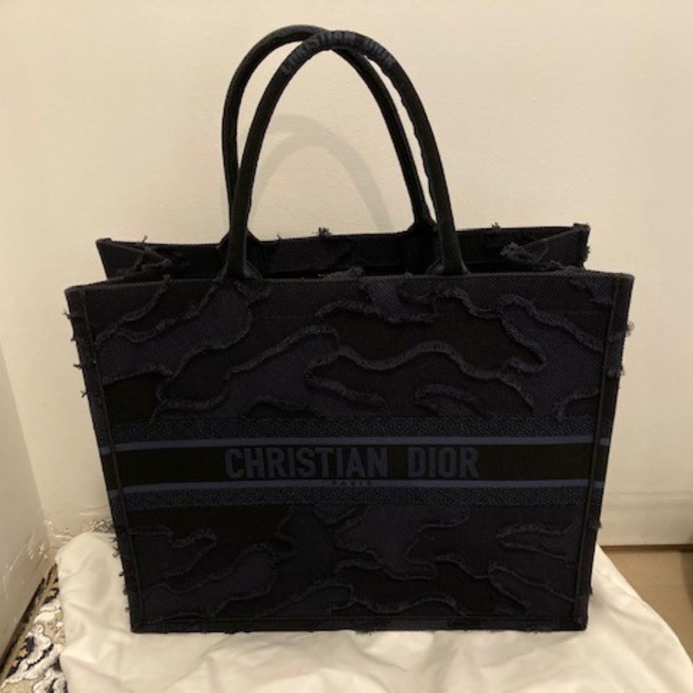 NAVY DIOR CAMOUFLAGE BOOK TOTE
